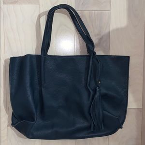 Oliveve Isabel East/West tote